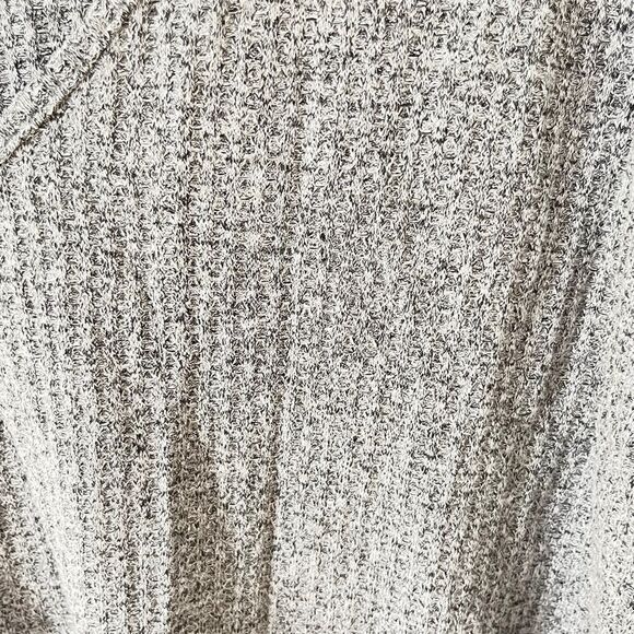 NWT Jules & Leopold Grey Knit Ribbed V-neck Long Sleeve T-shirt - Picture 4 of 6